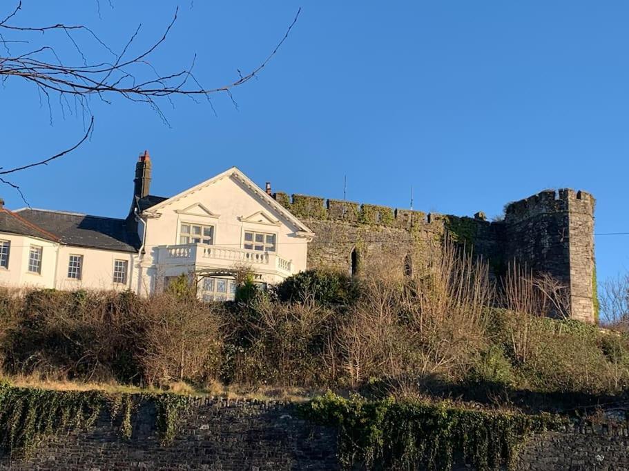 Mountain Views In The Heart Of Brecon Town Villa Exterior photo